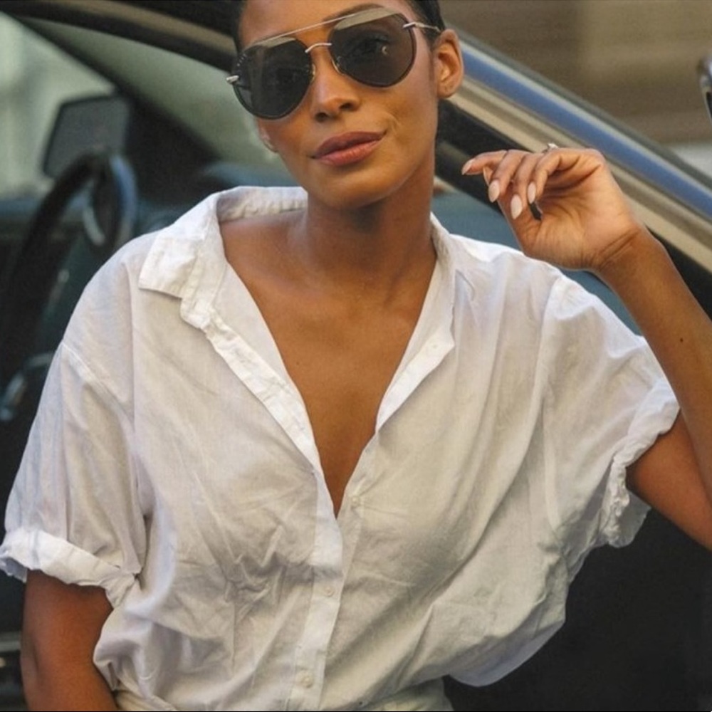 ✨ NWT DIFF Sunglasses in Lenox - Black & Gold ✨